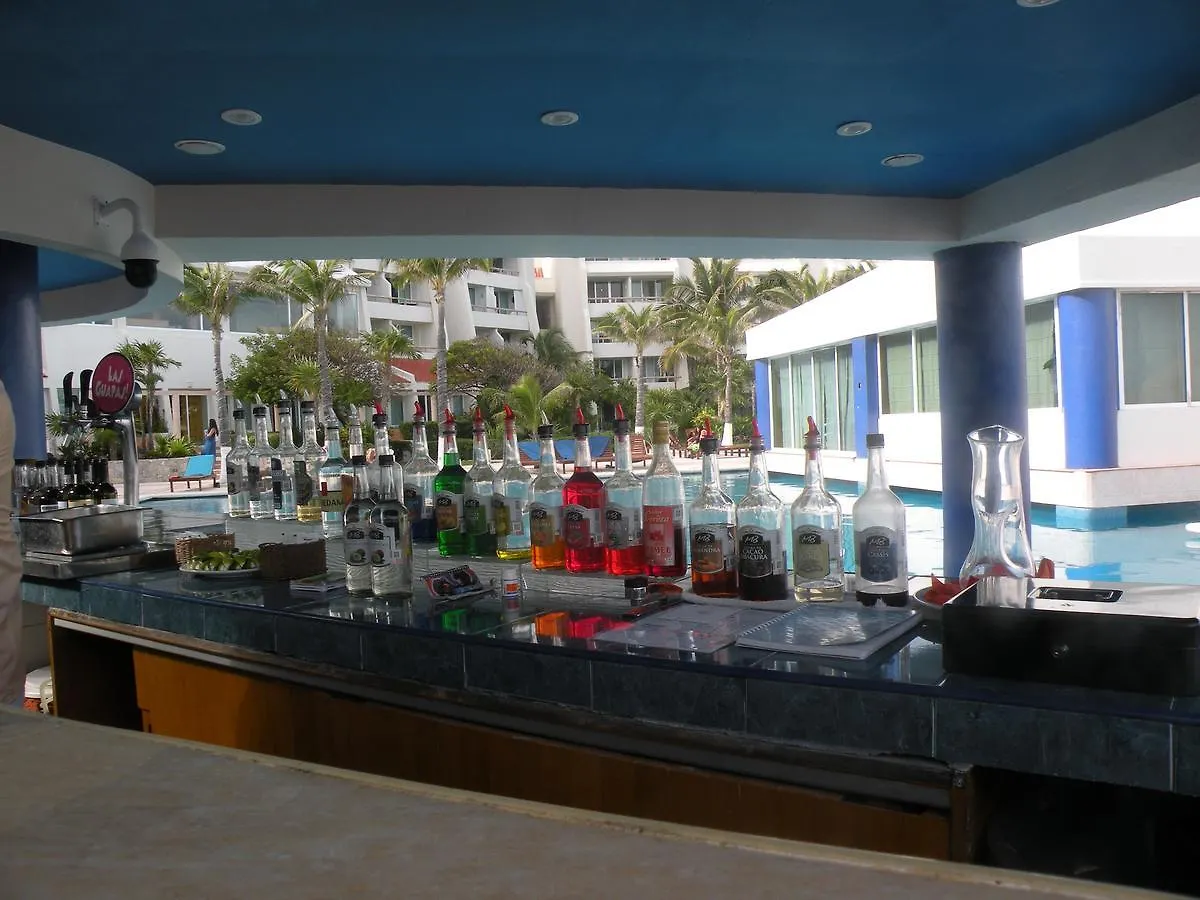Cancun Beach Aparthotel By Solymar