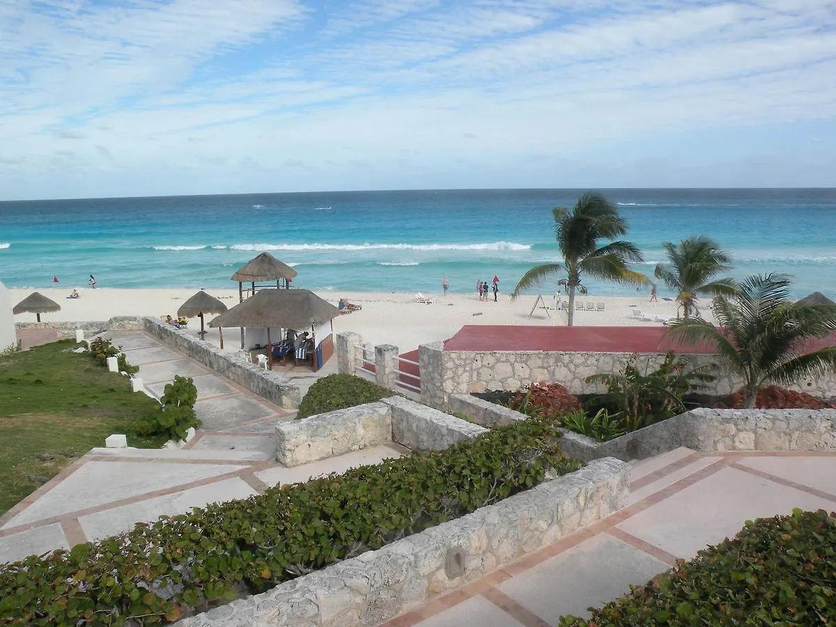 **  Cancun Beach Aparthotel By Solymar Mexico