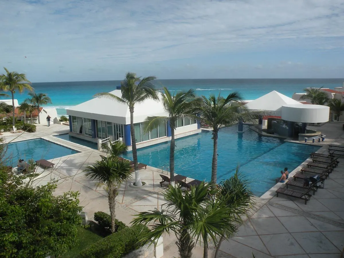Cancun Beach Aparthotel By Solymar